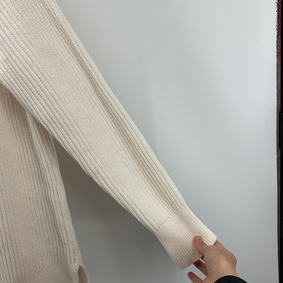 LL Bean ribbed 100% cotton side slit pullover cream colored sweater minimalist - Picture 2 of 7